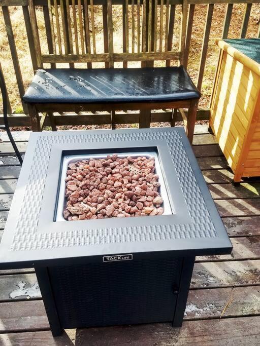 Rustic Quaint Cabin In The Woods--Pets Welcomed Dunnsville Luaran gambar
